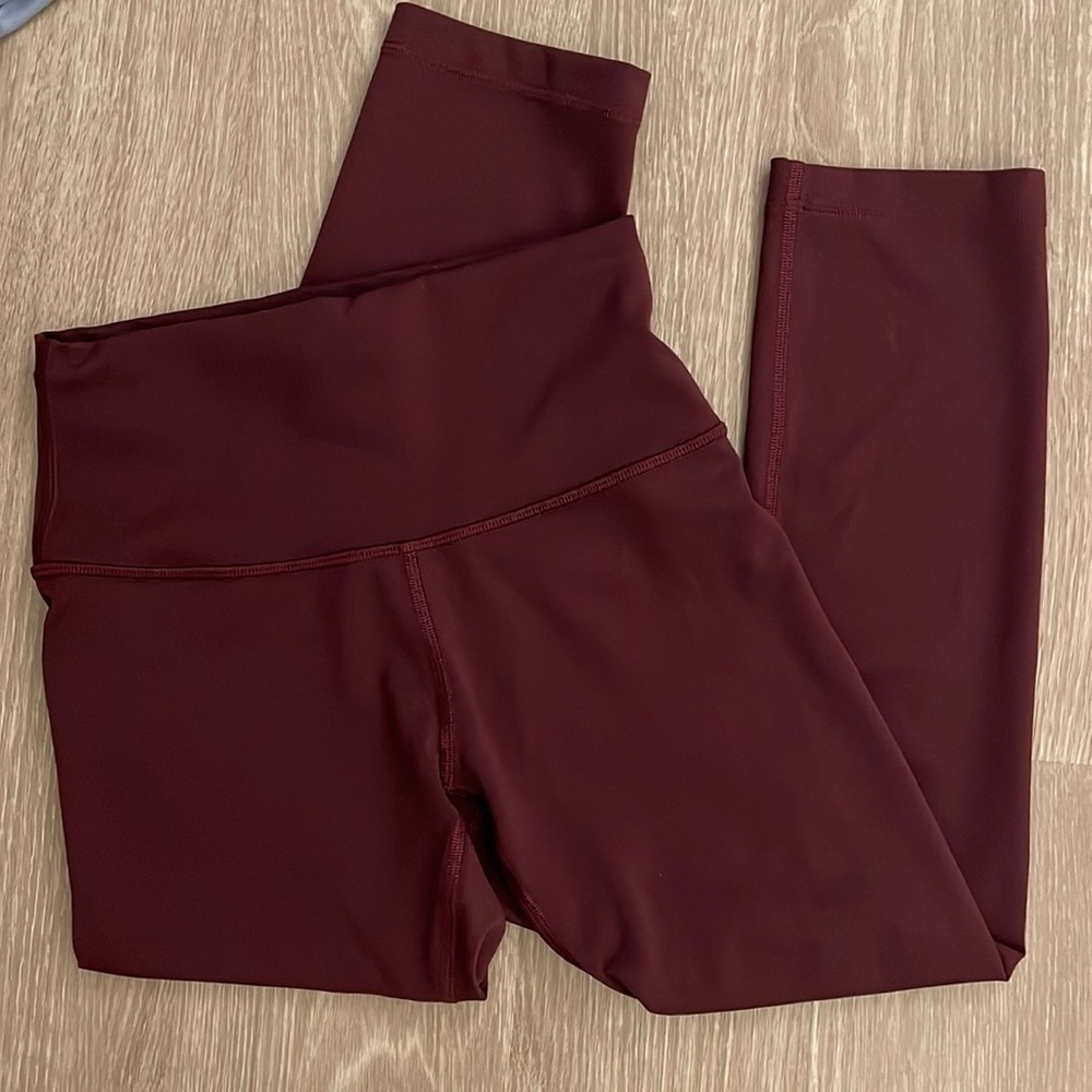 Lululemon Wunder Train High-Rise Crop 21’’
